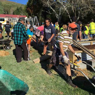 Otepou School Gets Jumpstart to Edible Landscape Vision